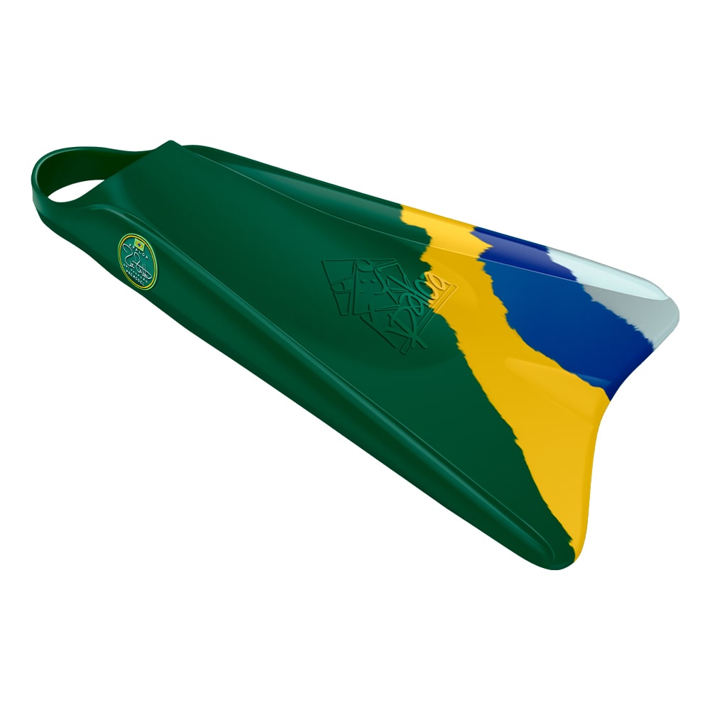 Nadadeira Kpaloa Pro Model UV Brasil em uso